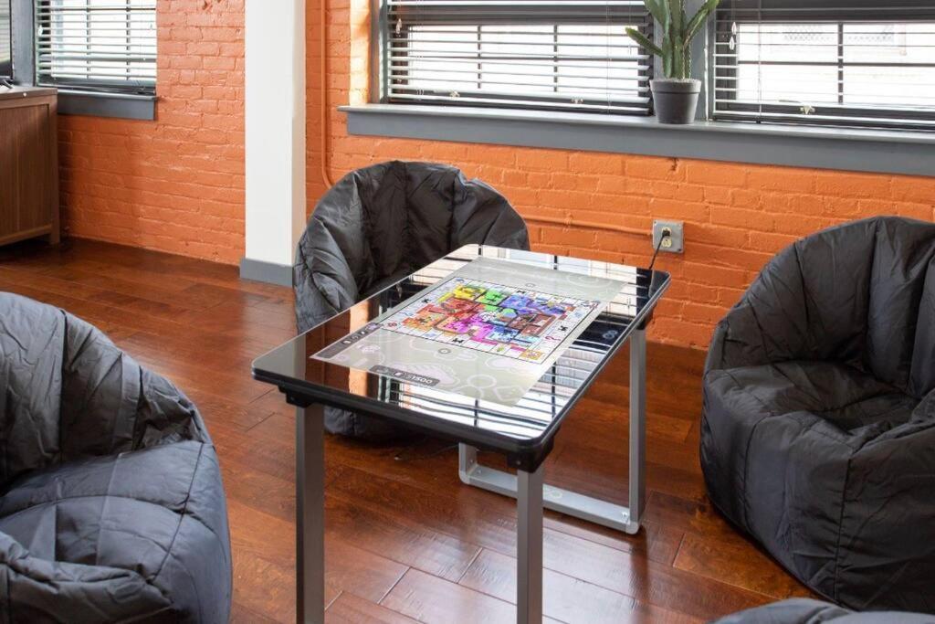 Centric Modern Loft W/ King Beds & Smart Gametable Rochester Exterior foto